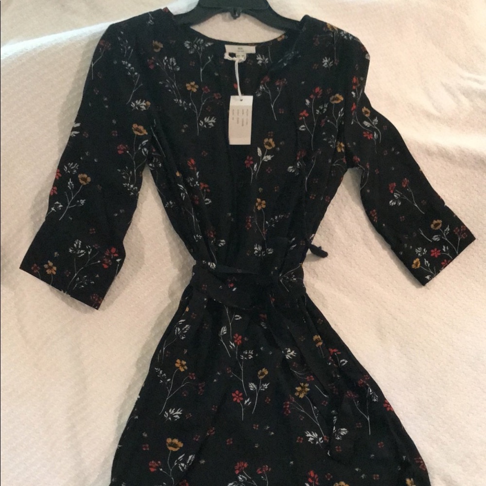 Black Floral Dress XS